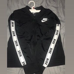 Crop top Nike jacket